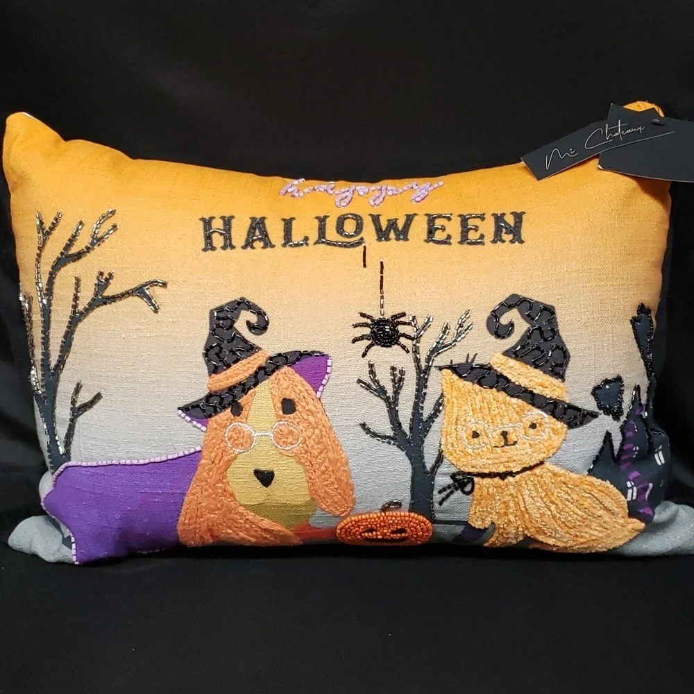 Mi Chateaux Applique and Beaded Dog and Cat Halloween Pillow